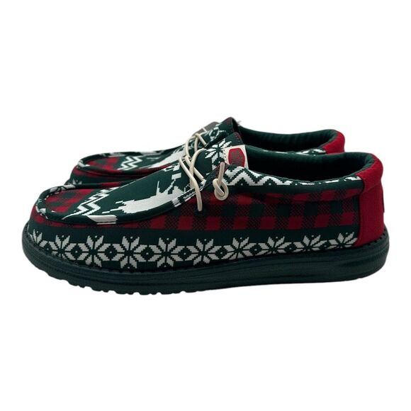 Hey Dude Wally Holiday Cheers Slip On Loafers Mens 10 Green Christmas Deer Print main image 6